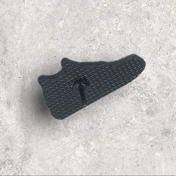 3/$18 NEW Sneaker Shoe Enamel Pin Brooch - Picture 2 of 3